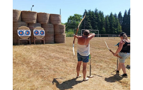 Les Jeux de Lanvaux : une belle journée de découverte du tir à l'arc à Larré